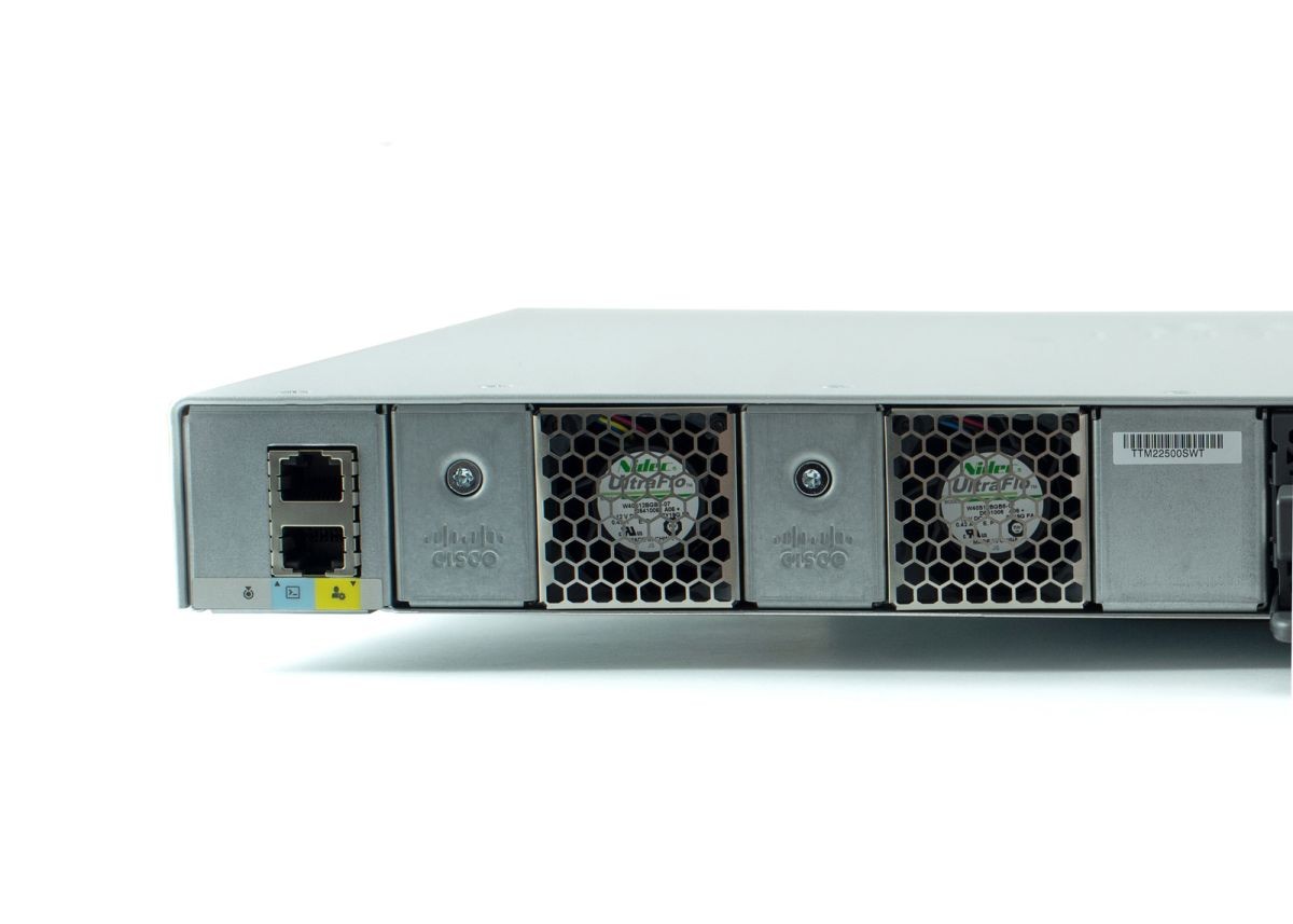 Cisco C9200L-48T-4X-E фото 5