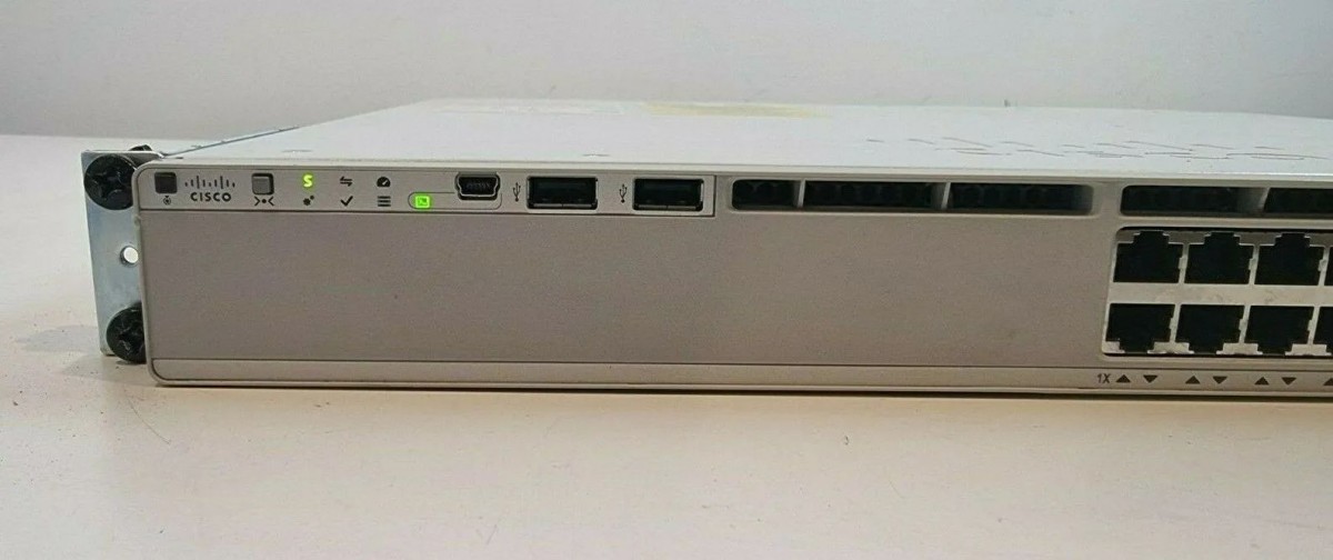 Cisco C9200-24T-A фото 4