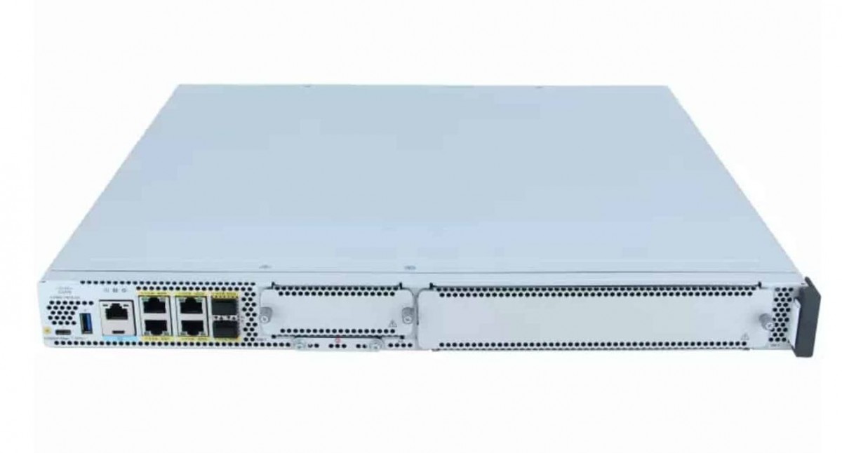 Cisco Systems C8300-1N1S-6T фото 2
